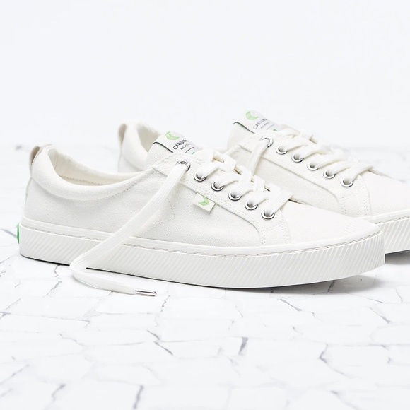 cariuma sneakers canada